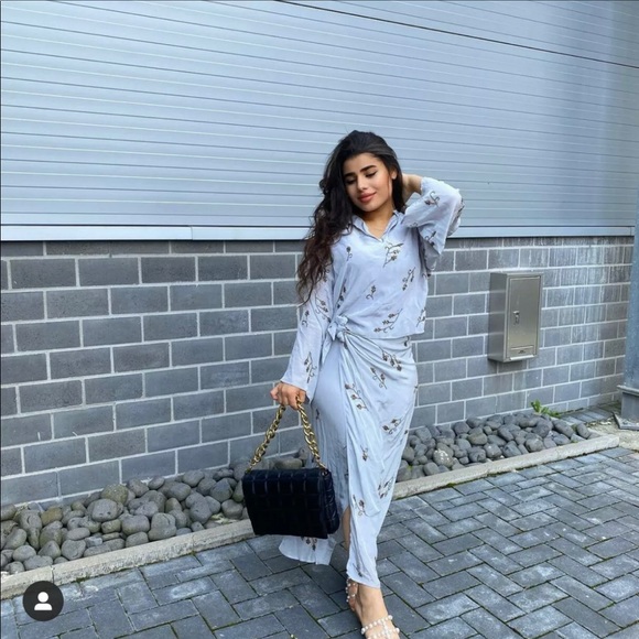 ZARA EMBROIDERED JEWEL SKIRT
BLUE / GRAY - Picture 3 of 4